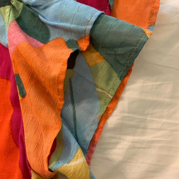 Christian Siriano Multicolor Abstract Blouse - Picture 3 of 6